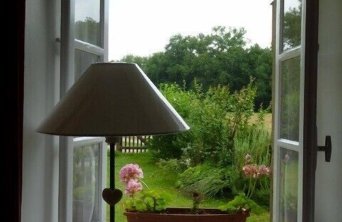 Dampniat House | 18th Century mill, nice furnishing and decoration by the river