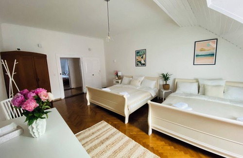 Ljubljana City Centre Bed & Breakfast | 18th-century townhouse offers ample space and is centrally located in Ljubljana,