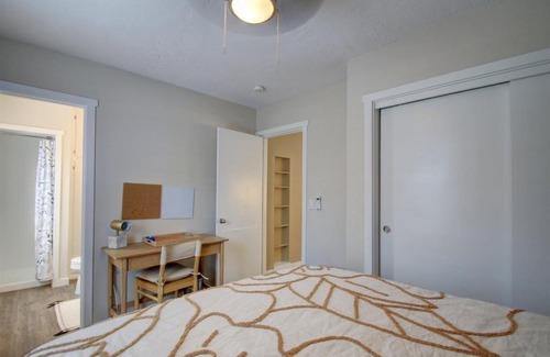 North End Apartment | 18th Street C