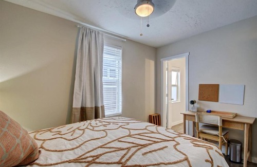 North End Apartment | 18th Street C