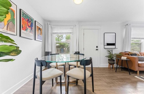 North End Apartment | 18th Street E