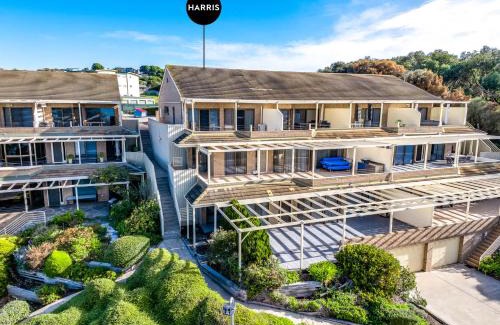 Encounter Bay Apartment | 19-117 Franklin Pde - Beachfront Location - No Linen Included