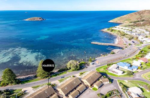 Encounter Bay Apartment | 19-117 Franklin Pde - Beachfront Location - No Linen Included