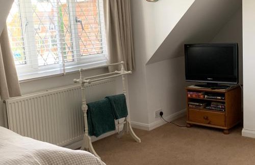 Aylesbury House | 19 Bedrooms Guest Houses In Aylesbury