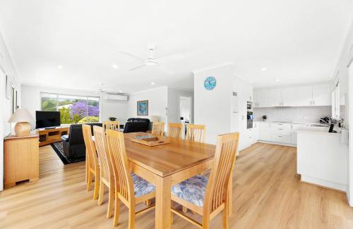 Dalmeny House | 19 Mort Avenue - Dalmeny Lakeside