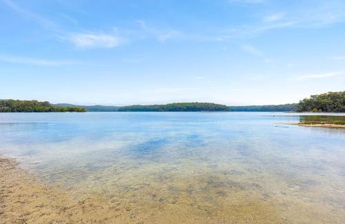 Dalmeny House | 19 Mort Avenue - Dalmeny Lakeside