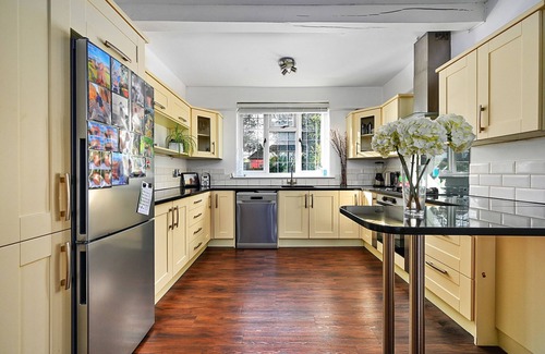 Lewes Ski Chalet | 19, South Way