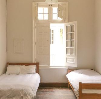 Cercado de Lima Hostel | 1900 Backpacker's Hostel