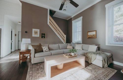 Willow Street House | 1900's Historic Lancaster School House