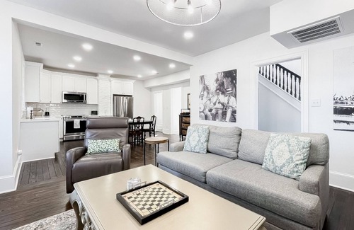 West Fairfax House | 1900s farmhouse with yard games, firepit, & renovated interior - dog-friendly
