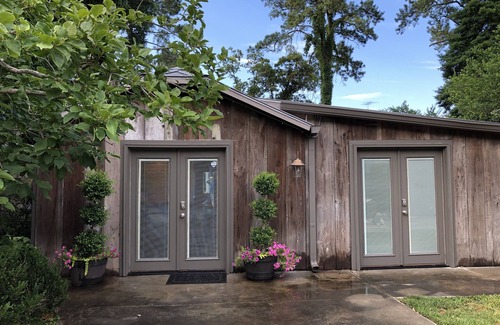 Lafayette Cottage | 1901 Historic Home's Guest Cottage with pool