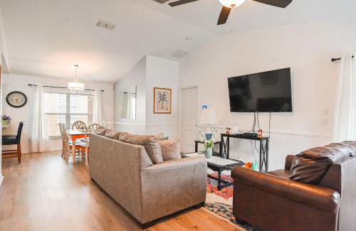 Sandy Ridge Villa | 1904 Cozy Family Vacation With Large Pool Near Disney