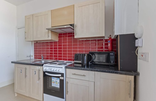 Edgbaston House | 191 Hagley Road Four-bedroom home