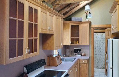 White Lake House | 1913 LOVE SHACK Bethel NY Bethel Woods your own Private Dock on LAKE 6 BREWERIES