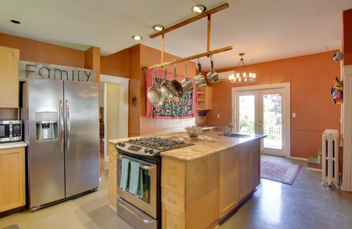 Cambridge House | 1915 Historic Cambridge Property w/Fire Pit!