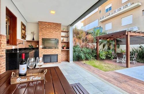 Mariscal House | 192 - Casa luxo com 5 suítes e piscina aquecida