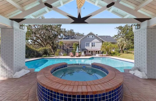 Historic District House | 1920s Luxury Estate | Spa + Gym | Game Room | Pool