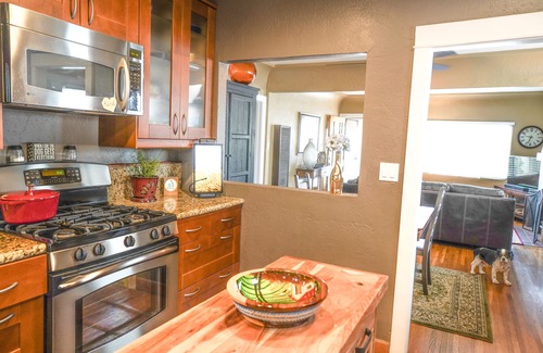 City Heights House | 1920s QUIET North Park Casita - Near EVERYTHING!