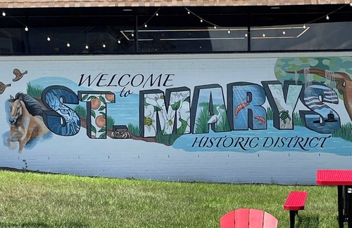 St. Marys House | 1921 Osborne Suite 2 Unit B