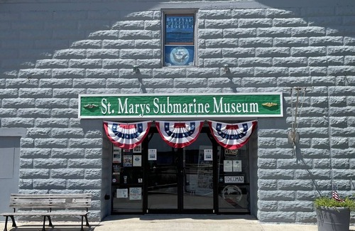 St. Marys House | 1921 Osborne Suite 7