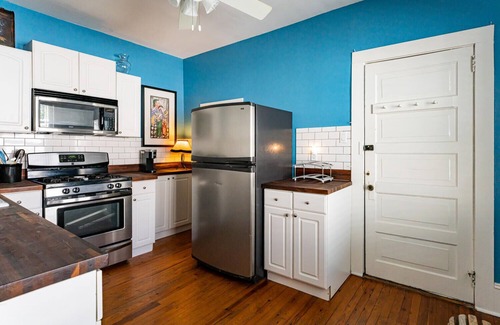 Historic Montford House | 1923 Bungalow Located in the Heart of Asheville's Historic Montford Neighborhood