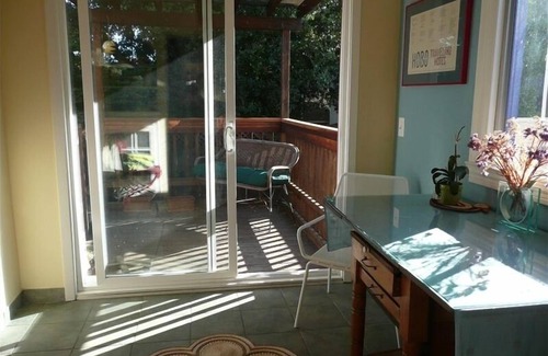Oakland Ave - Harrison St House | 1927 Arts and Crafts Mediterranean-Style 2 Bdrm 2 BA House