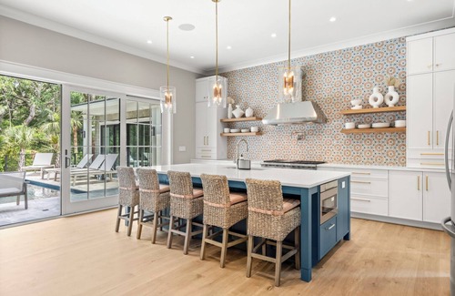 Vanderhorst Plantation House | 194 Ballybunion: Newly Built 6BR Home, Private Pool, Short Walk to Beach