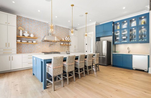 Vanderhorst Plantation House | 194 Ballybunion: Newly Built 6BR Home, Private Pool, Short Walk to Beach