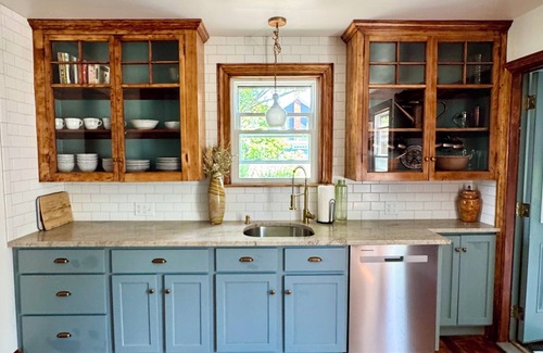 Melville House | 1942 Charmer in Portsmouth, RI