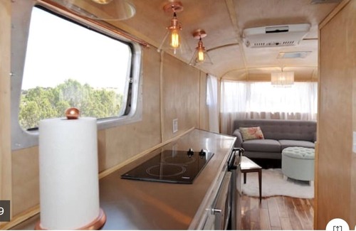 La Cienaga House | 1948 Spartan Camper - Vintage feel, beautifully renovated!