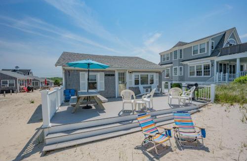 East Sandwich House | 195 M North Shore Boulevard East Sandwich Cape Cod - Beachland M