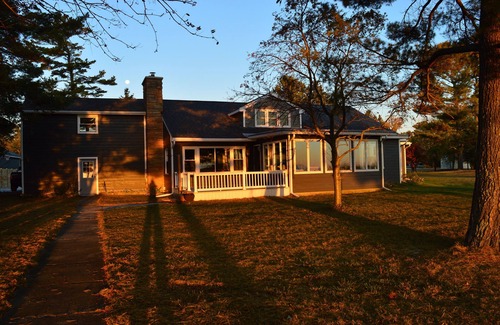 Oscoda House | 195' of sandy private beach! 5 Bedrooms, Game room - Luxurious Getaway!