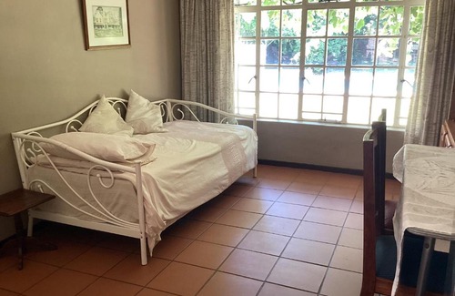 Potchefstroom Apartment | 1950’s