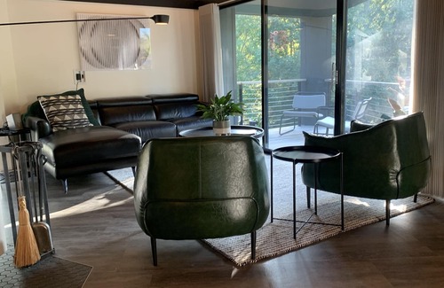 Lincoln House | 1968 U of I Architecture Professor Hm - Dwell Design Close to Kinnick & U of I