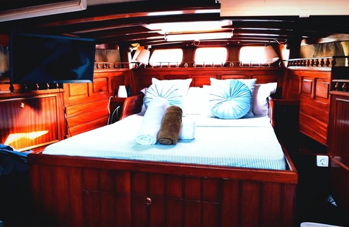 Las Palmas de Gran Canaria Boat Rental | 1983goleta