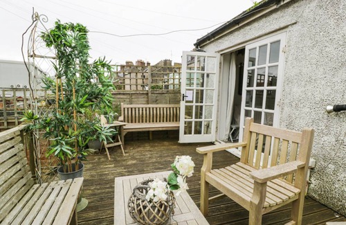 Rhyd-y-clafdy Cottage | 19A Kingshead Street