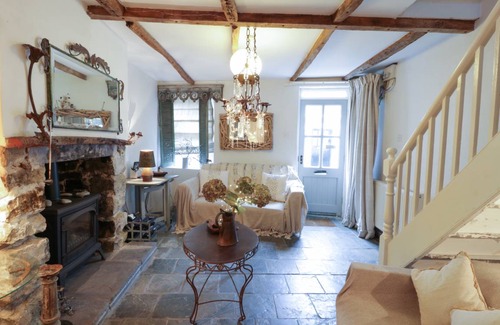 Rhyd-y-clafdy Cottage | 19A Kingshead Street