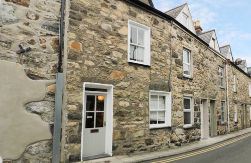 Rhyd-y-clafdy Cottage | 19A Kingshead Street