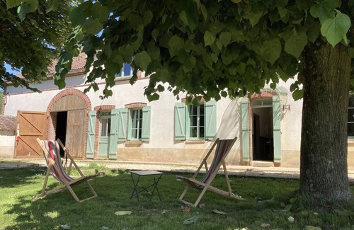 Chaumot House | 19th century country house, fully renovated