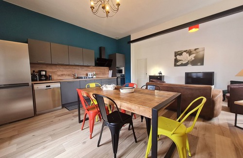 La Garnache Cottage | 19th Century House with Heated Pool, Spa, and Close to Beaches