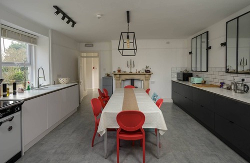 Edge House | 19th Century House, Private Parking, nr Painswick