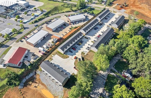 Clarksville Apartment | 19th Hole Haven in Sango (1625 Golf Club, #601)
