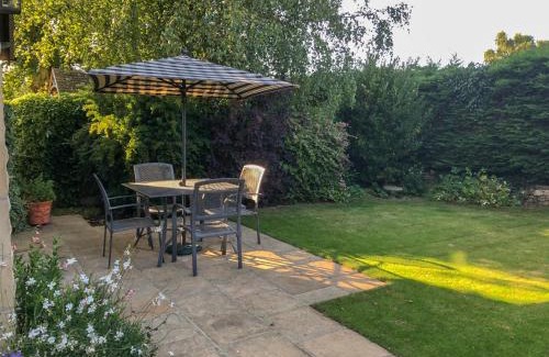 Corsham House | 1A Erneston Crescent