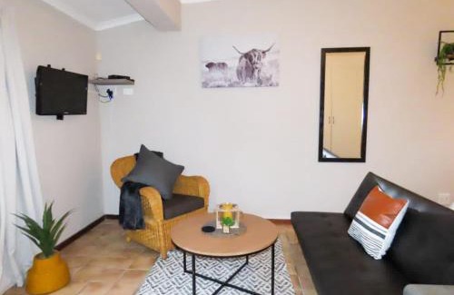 Kei Mouth Apartment | 1A @ Thatches