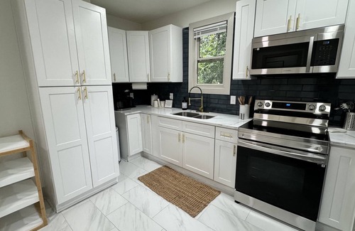 Summerville House | 1bd/1ba Augusta Charmer Perfect for Travelers and Extended Stay Professionals