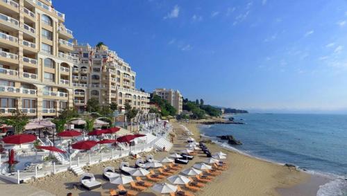 Primorski Apartment | 1BD Ap In La Mer Complex Private Beach And Pool