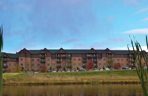 Lake Delton Condo | 1BD/Wisconsin Dells - Access to Water Parks!