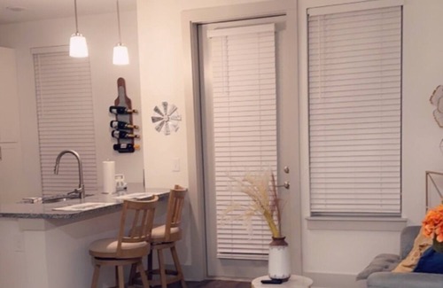 NoDa Apartment | 1Bdr unit Noda Free wifi & Parking is Gated