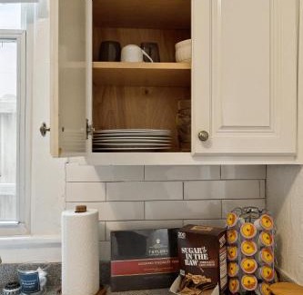Dixon Park Apartment | 1BDR with Backyard Park Side Pet-friendly