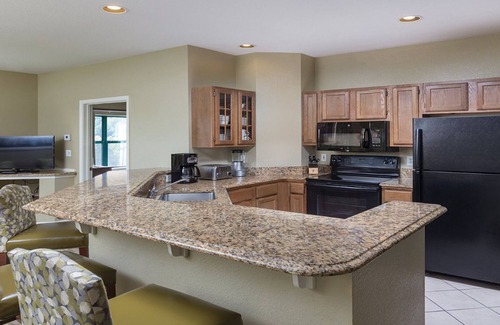 Sevierville Resort | 1Bed/1Bath - Smoky Mountains Retreat! Stunning Views, Pools, and More!